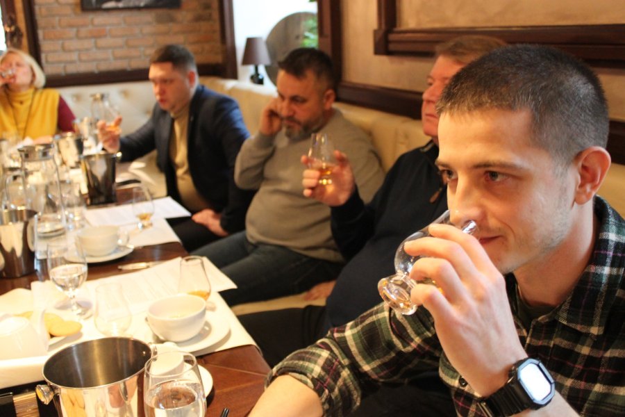 Підсумкова дослідницька дегустація українського крафтового віскі