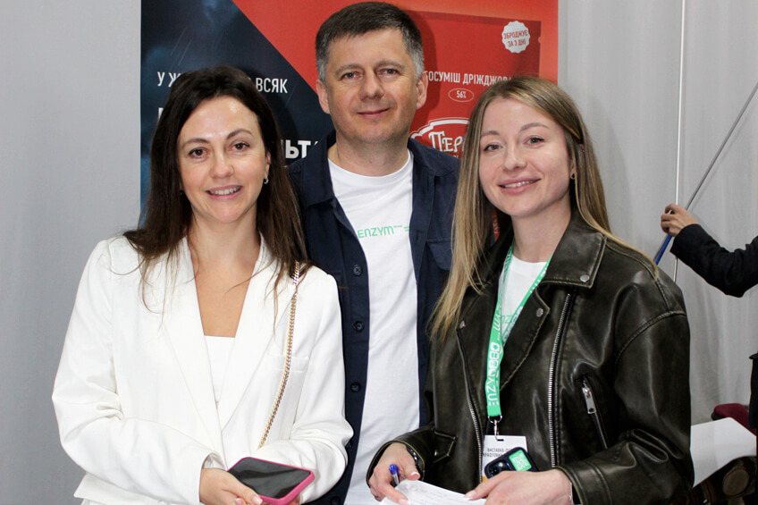 Команда компанії Enzym Group.