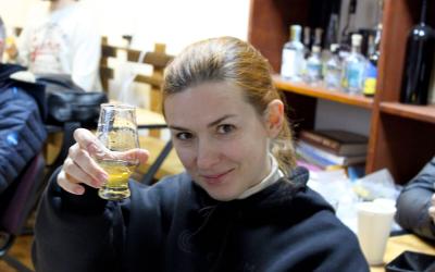 Студентка Української Академії дистиляції - освітнього партнера Асоціації крафтових дистилерів України